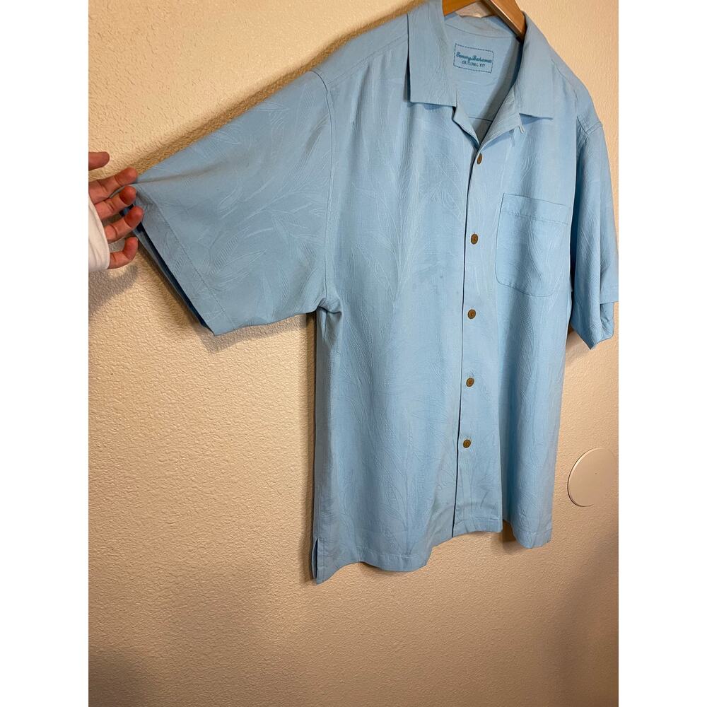 Tommy Bahamas Men's Original Fit Short Sleeve Button Up Textured 100% Silk Top M - Picture 10 of 13